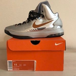 KD V